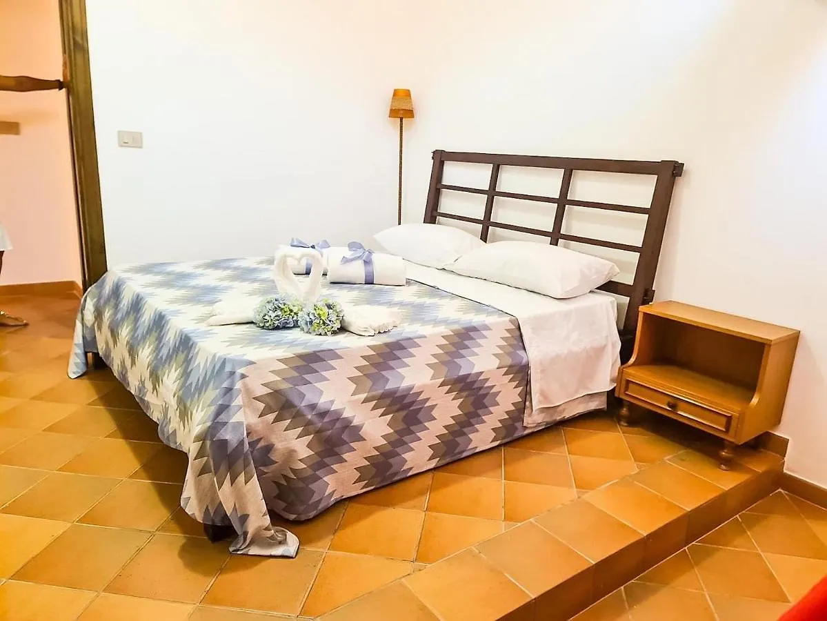 Villa Cefalu 0*,  Italy